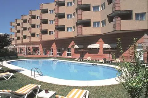 TRH La Motilla Business & Cultural Hotel in Dos Hermanas — foto 10