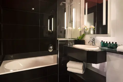 Hotel Le Belmont in Parijs — foto 15