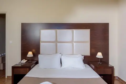 Theo Hotel in Agia Marina — foto 26