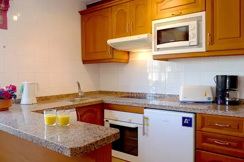 Ramada Hotel & Suites by Wyndham Costa del Sol foto 7