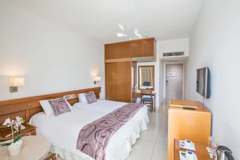 Tsokkos Protaras Hotel in Παραλίμνι — foto 12
