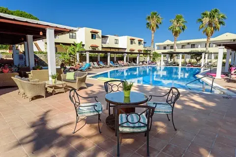 Pefkos Village Resort in Ρόδος — foto 4