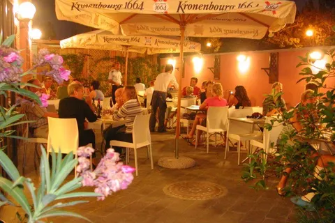 Village Torre Pendente foto 6