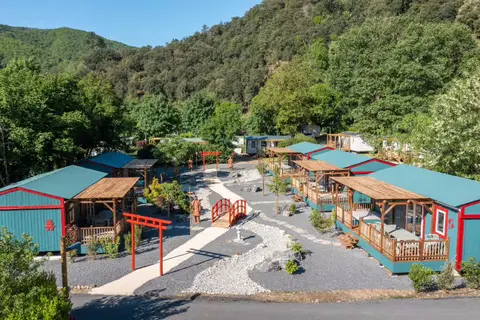 Camping Château De L Hom in L'Estréchure, foto 11