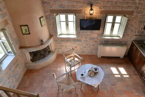 Akrolithi Guesthouse in Δημοτική Ενότητα Οιτύλου — foto 7