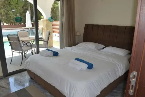 Latchi Escape Hotel & Suites in Νέο Χωριό — foto 5