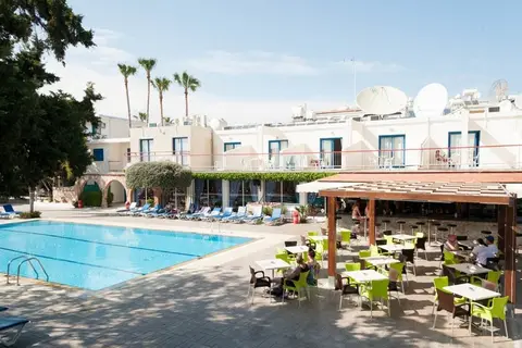 Green Bungalows in Ayia Napa — foto 12