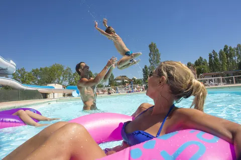 Camping Les Rives De Condrieu foto 12