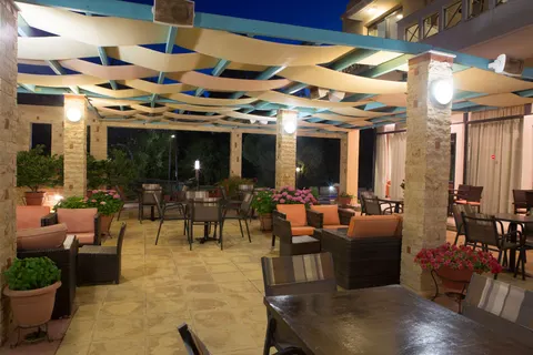 Fly & Go Aeolian Gaea in Skala Kalloni — foto 19