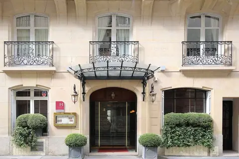 Hotel Trocadero La Tour in Parijs