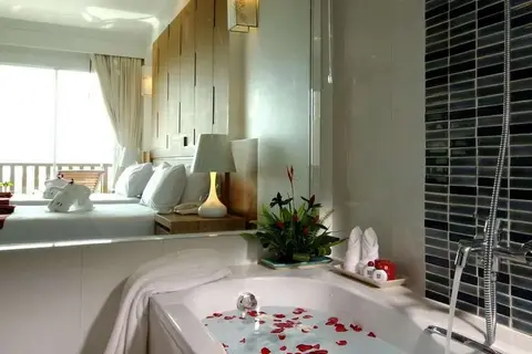Princess Seaview Resort & Spa in ตำบลกะรน — foto 22
