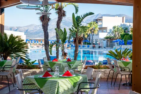 Grand Hotel Holiday Resort in Chersonissos — foto 30