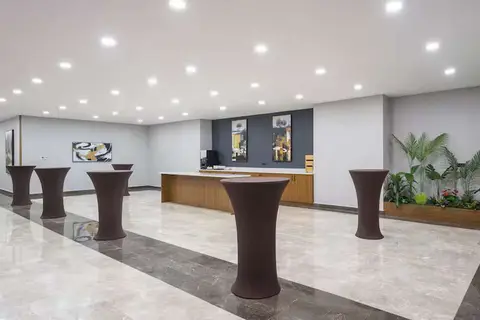 Hampton by Hilton Istanbul Arnavutkoy in Arnavutköy — foto 7
