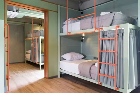 Samsen Street Hotel in Bangkok — foto 27