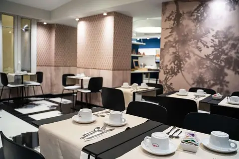 Hotel Univers in Nice — foto 20