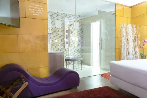 EraseUnHotel in Madrid — foto 4