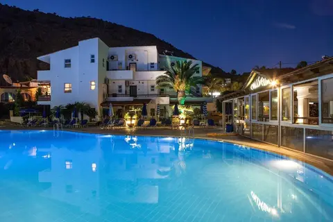 Coliseum Studios & Apartments in Πεύκοι — foto 13