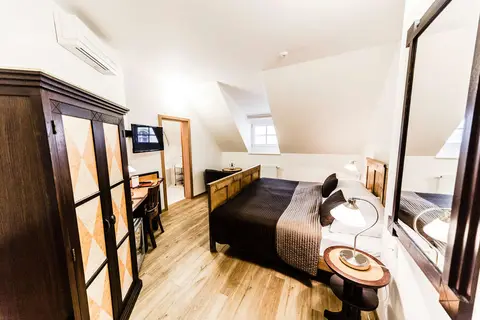 Hotel Archibald At The Charles Bridge in Praag — foto 4
