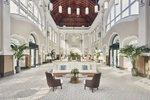 Canfranc Estación, a Royal Hideaway Hotel in Pyreneeën — foto 19