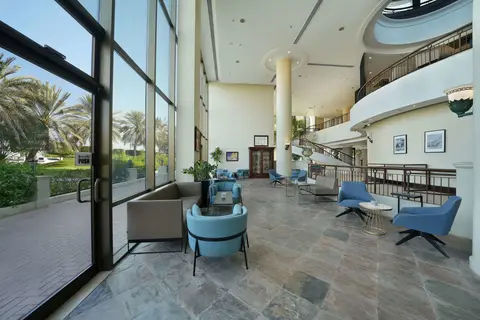 Radisson Blu Hotel & Resort, Abu Dhabi Corniche in الصاروج — foto 14