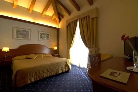 Villa Nicolli Romantic Resort in Riva del Garda — foto 11