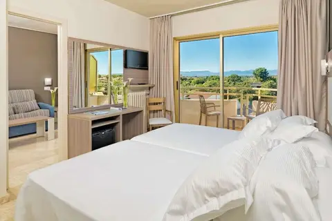 H10 Cambrils Playa in Cambrils — foto 4