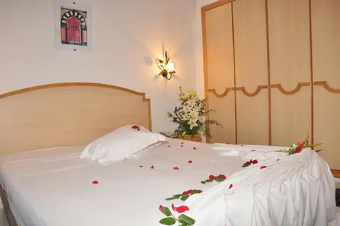 Hotel Nesrine in الحمامات — foto 2