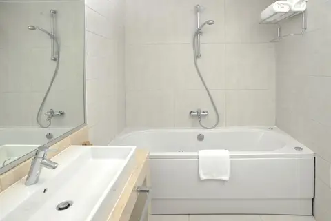 Napa Plaza Hotel in Ayia Napa — foto 22