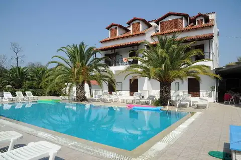 Captain's Studios & Apartments in Δημοτική Ενότητα Λευκιμμαίων — foto 16