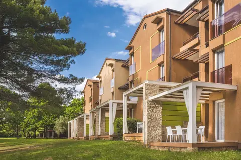Apartments Amfora Plava Laguna in Bašanija — foto 12