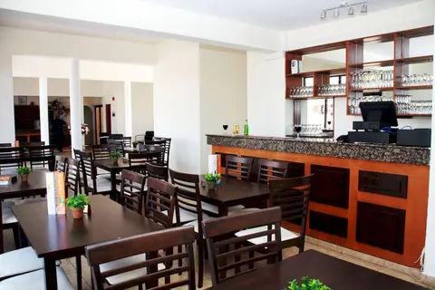 New York Plaza Hotel Apartments in Paphos — foto 28
