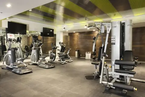 Krystal Grand Suites Insurgentes in 1a. Región Militar — foto 9