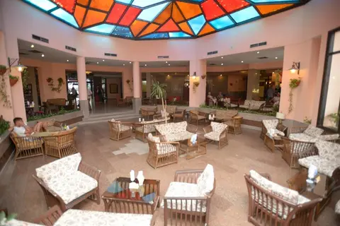 Empire Hotel Aqua Park in Hurghada — foto 5