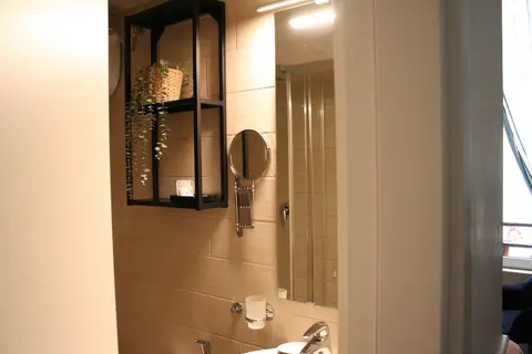 H22 Hotel in Napels, foto 27