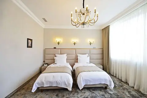 Ambassadori Hotel Tbilisi in Tbilisi — foto 5