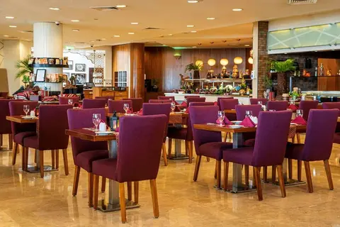 Yas Plaza Mangroves by IHG in جزيرة ياس — foto 9