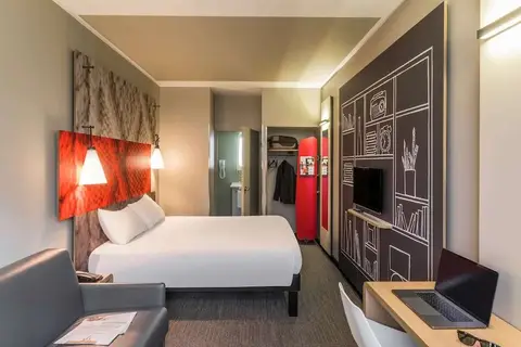 Ibis Paris Gare de Lyon Ledru Rollin 12eme in Parijs, foto 3
