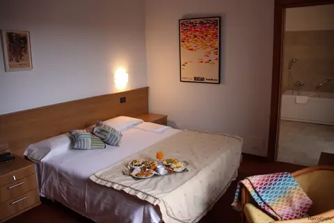 Hotel Lux in Alessandria — foto 23