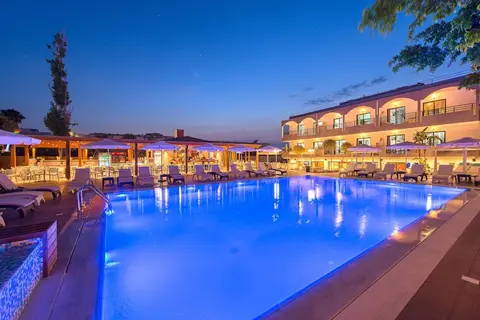 Sunny Days Hotel & Resort in Ιαλυσός — foto 23