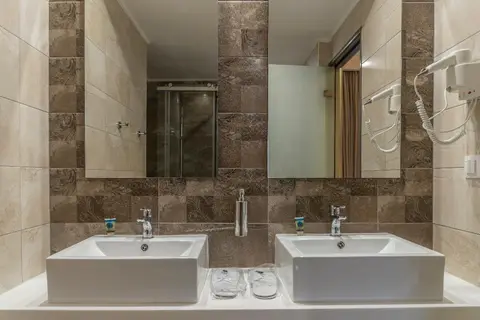 Hotel Agrelli Hotel & Suites in Καρδάμαινα — foto 19