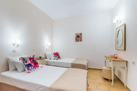 Emerald Hotel in Αγία Μαρίνα — foto 30
