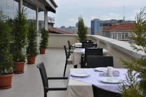 Atik Palace in Fatih — foto 6