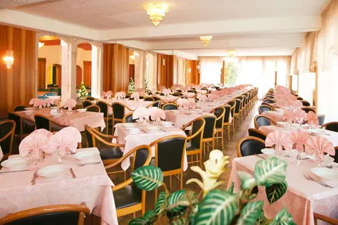 Parc Hotel Jolanda in San Zeno di Montagna — foto 5