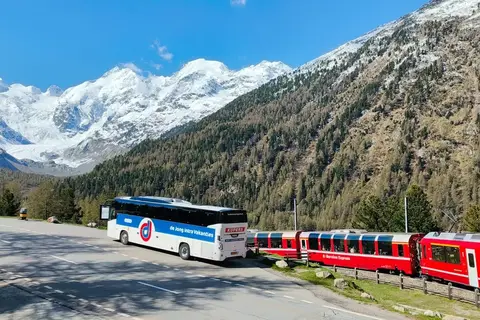Glacier- en Bernina Express in Zwitserse treinen — foto 28