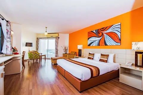 Golden Beach Cha-am Hotel in ชะอำ — foto 6