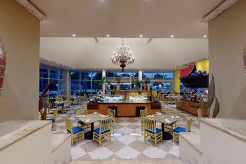 Grand Park Royal Luxury Resort Cancun in Grand Park Royal Cancún Caribe — foto 18