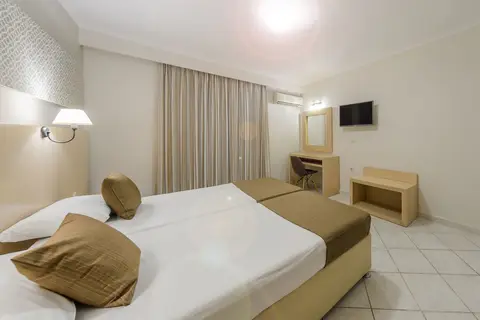 Karras Hotel in Laganas, foto 6