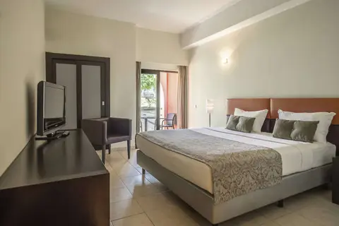 Topazio Vibe Beach Hotel & Apartments - Hotel (Adults only 18+) in Albufeira, foto 3