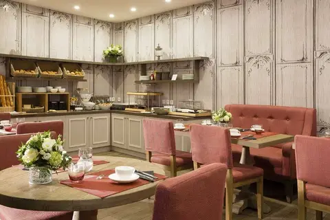 Hotel Victor Hugo Paris Kleber in Parijs — foto 7