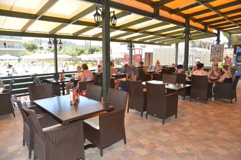 Emerald Hotel in Ιαλυσός — foto 14